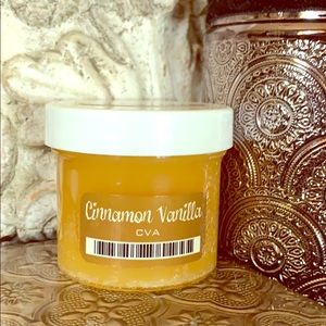 SCENTSY Cinnamon Vanilla wax
